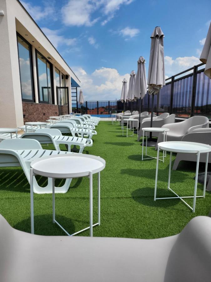 Sky Apartmani & Spa Leskovac  Bagian luar foto